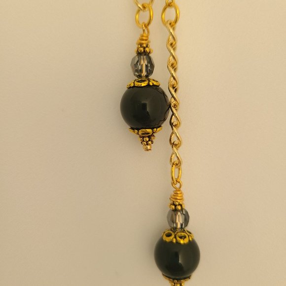 Elegant Black Swarovski Crystal Necklace - Picture 3 of 3